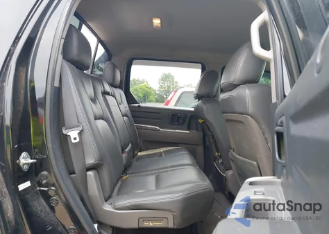 2013 Honda Ridgeline Rts from USA, damaged, VIN 5FPYK1F43DB002465